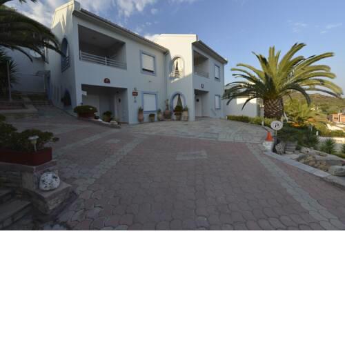 AIGLI APARTMENTS