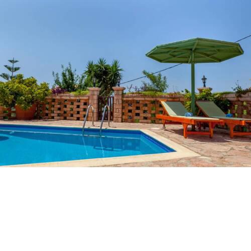 AIMILIOS VILLA- Private Pool and Stunning view!