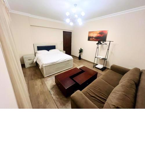 Airport Edge Suite