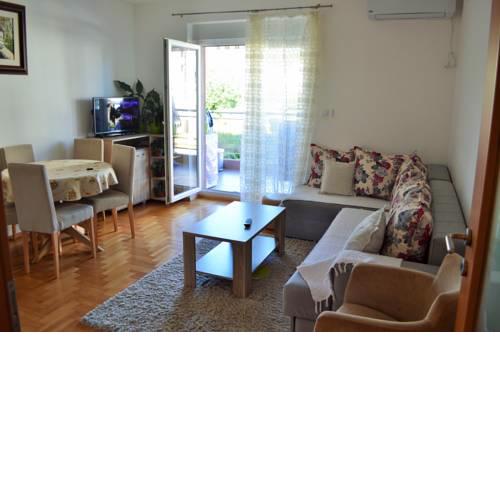 A&J Lux Apartment