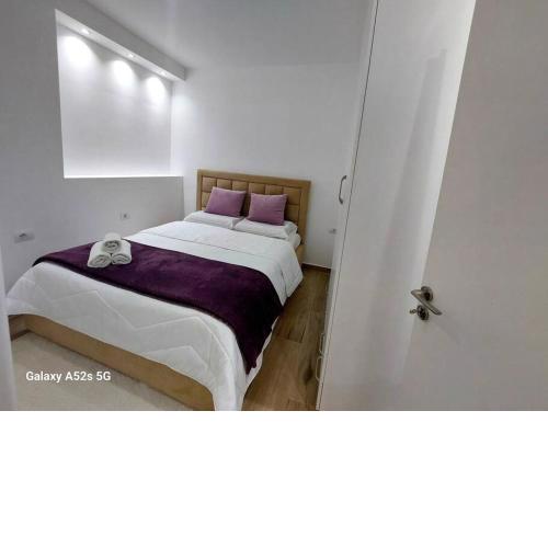 Ajsi Two Bedrooms Apartment