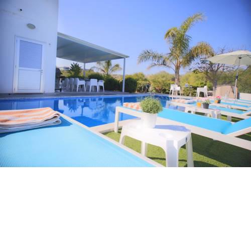 Akefalou Bay Villa