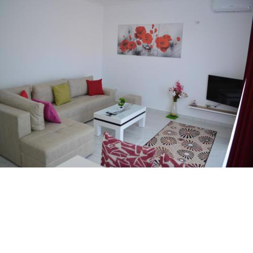 Akil Apartments
