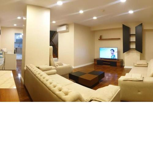 Akkoza Koru Bloklari Duplex Three Bedroom Apartment With View next to the Akbati Mall