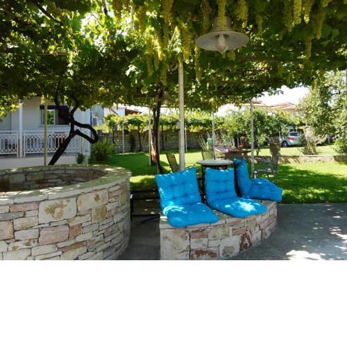 Akroyali Seafront Retreat-Lovely Feel Suite