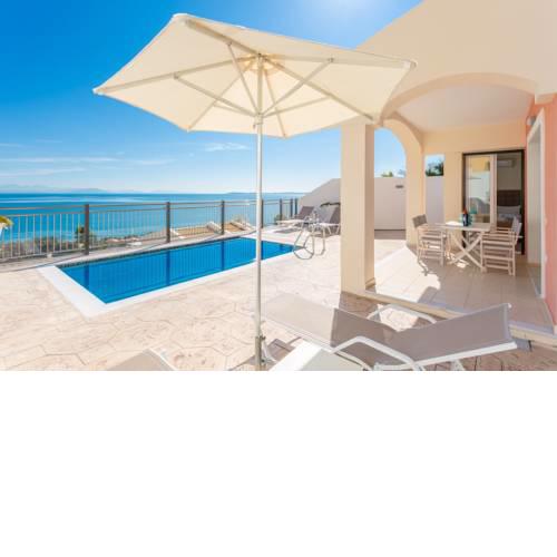 Akti Barbati Villa Ena