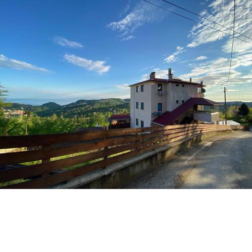 Akulnet 2, in Nature for Big Families, for 11 persons