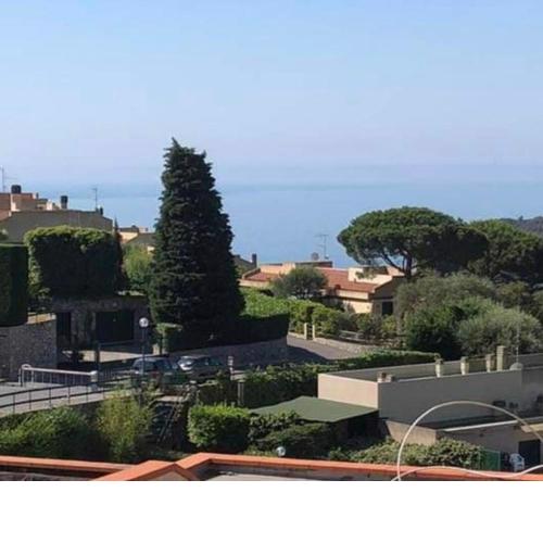 Al 37 vista mare e colline