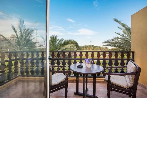 Al Hamra Village Hotel