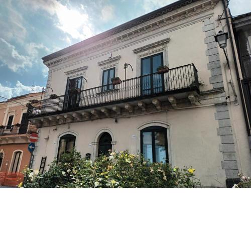 Al Palazzetto di Milo