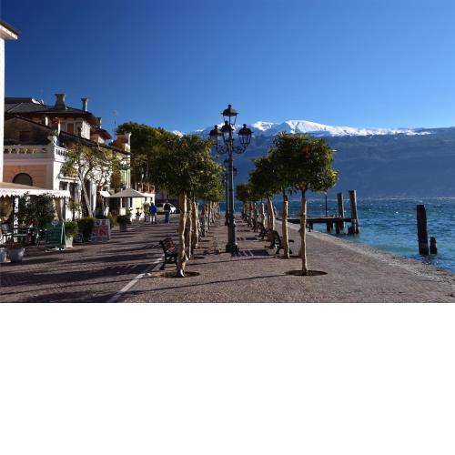 Al Peverì 300 m From Lake - Happy Rentals