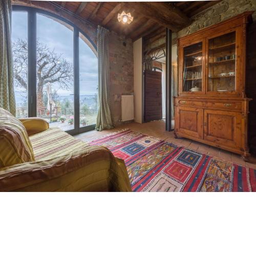 Al Poderuzzo Private Villa with jacuzzi and garden