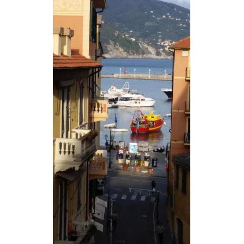 AL PORTO DI SANTA
