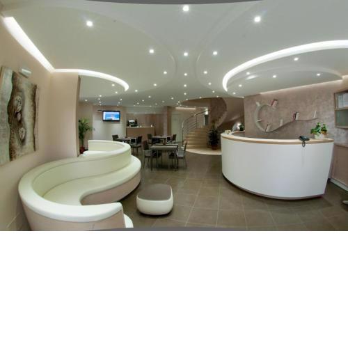 Alaba Hotel
