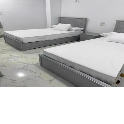 ALara Hostel ' Only girls '