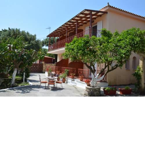 Alavastros Villa