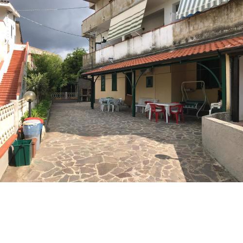 Alba Holiday House