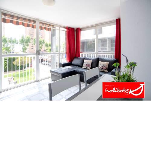 Albatros Apartments I Few metres to beach I Low Floor I Free Welcome pack I Free Netflix I Free Wifi