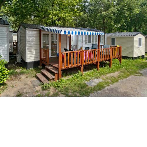Albatross Mobile Homes on Camping Bella Italia
