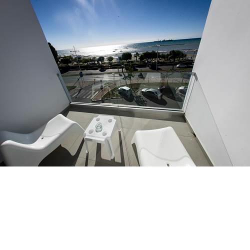 Alcyon Blue Suites