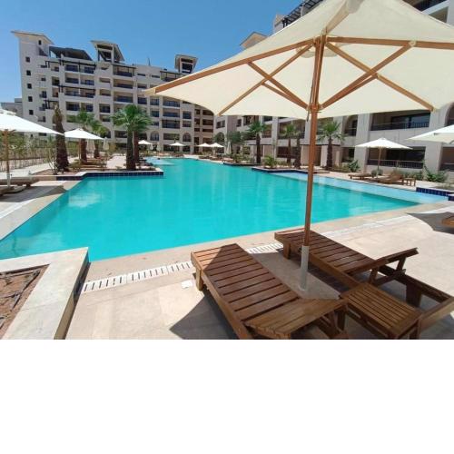 AlDau Heights your home in Hurghada with pool WiFi AC