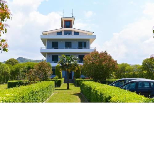 Aldesa Apartments