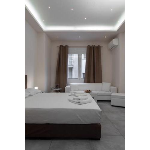 Alekos Apartments 2 -Netflix-