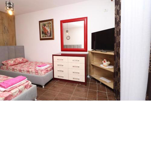 Aleksandra Room - Porto Palermo