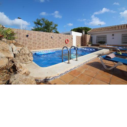 Alemanes Beach Pool Villa by Rental Olé