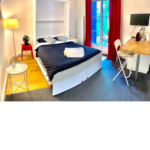 Alerte bien rare ! Studio avec terrasse