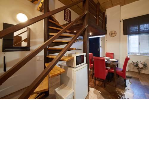 Alex Apartments