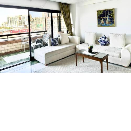 ALEX HOMES - Gleem Cozy Apartments Without sea view