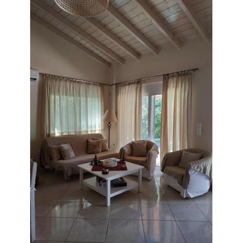 Alexandra Apartment