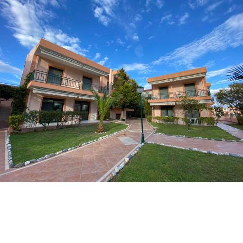 Alexandra Apartments
