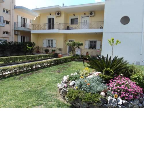Alexandra' s Apartments
