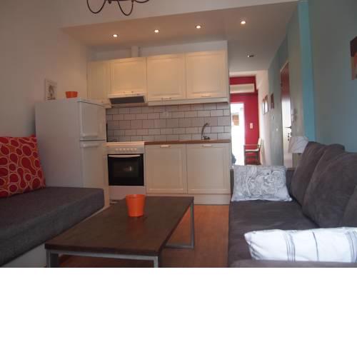 Alexandros Suites
