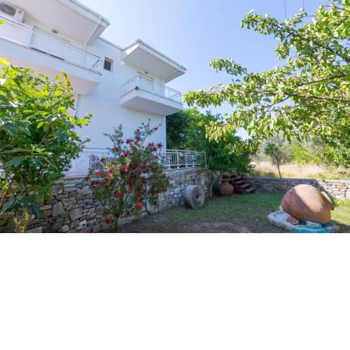 Alexios Apartments