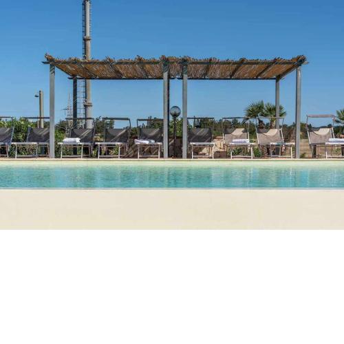 Alghero Villa indipendente con Piscina per 18 persone con 8 camere 5 bagni