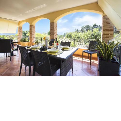Alghero Villa Mistral per 7 persone Terrazza BBQ AC WiFi