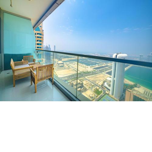 ALH Vacay - Amazing 2 Bedroom in Ocean Heights Dubai Marina