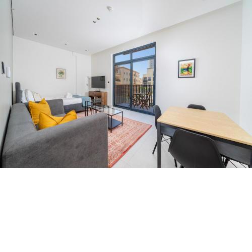 ALH Vacay - Fully Furnished Studio in Beverly Residence