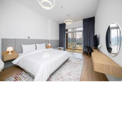 ALH Vacay - Modern studio vacation home