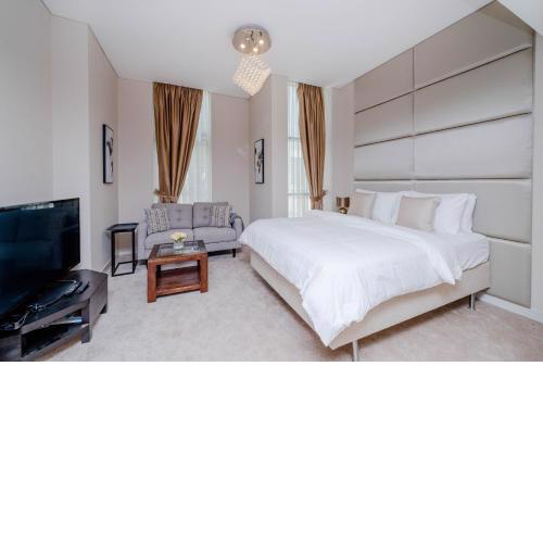 ALH Vacay - Studio in Park Central Business Bay