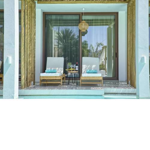 Alia Luxury Suites