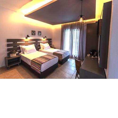 Aliston Hotel Studios