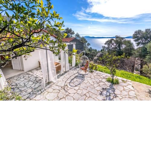 Alkinoi House with Sea View