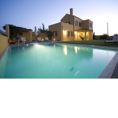 Alkiones Seafront Villas
