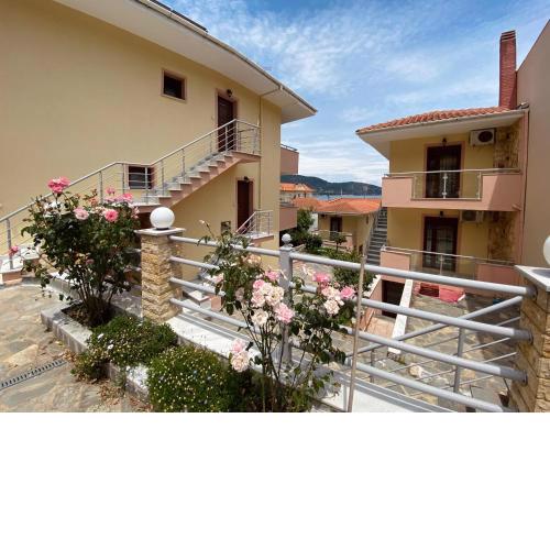 Alkmini Apartments