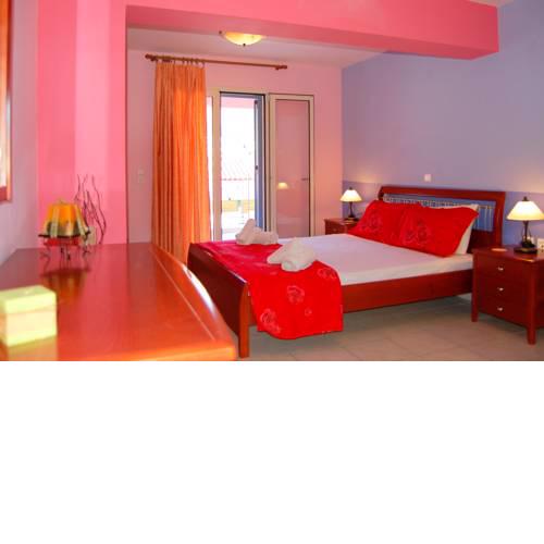 ALKYONI Studios & Apartments