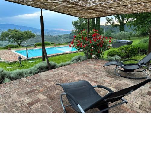 All Stone Horse Stable Converted to Elegant Apartment - Baltimora